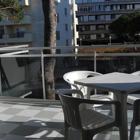 Zeus Montblanc Apartman Salou Kültér fotó