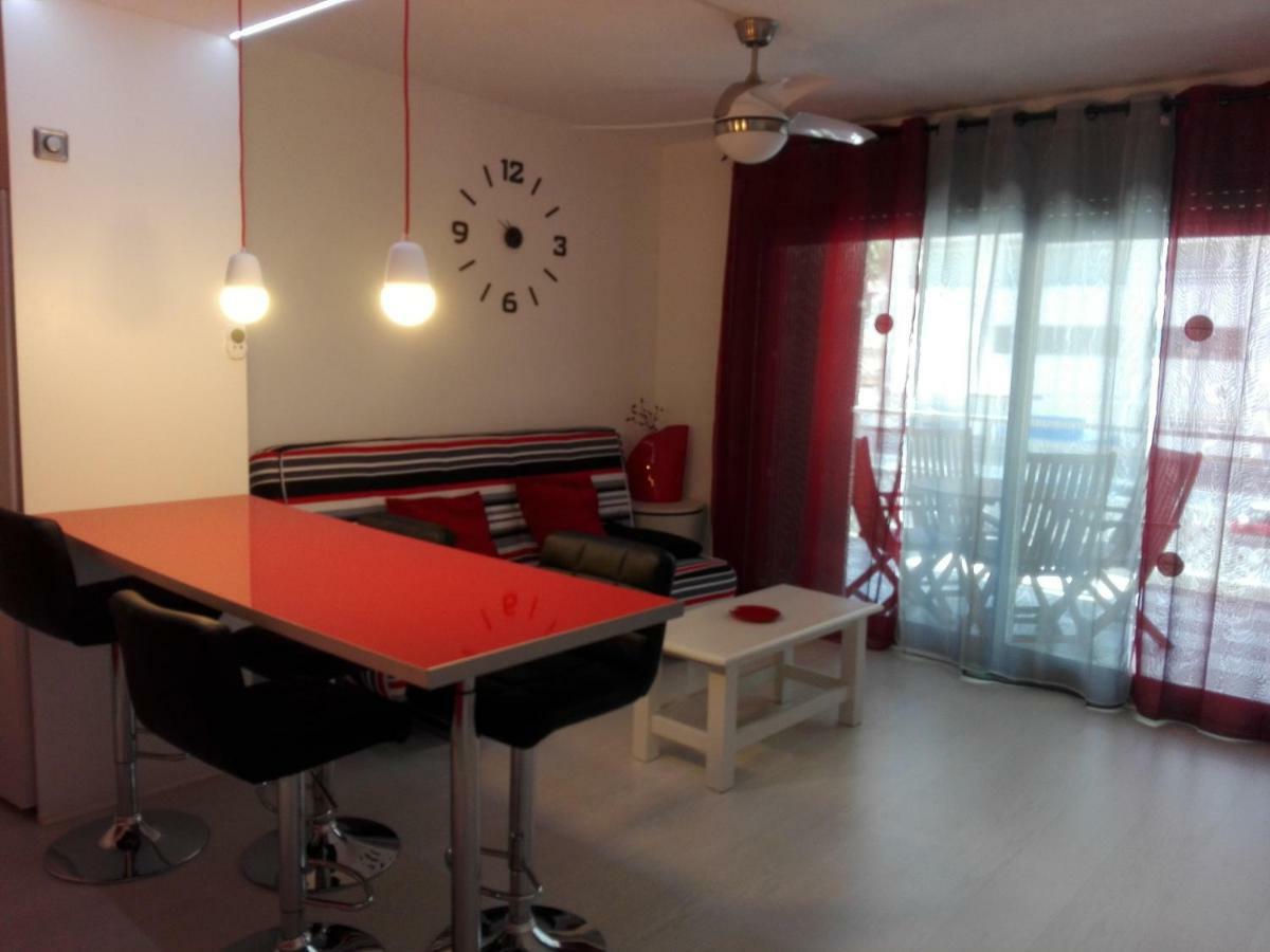 Zeus Montblanc Apartman Salou Kültér fotó